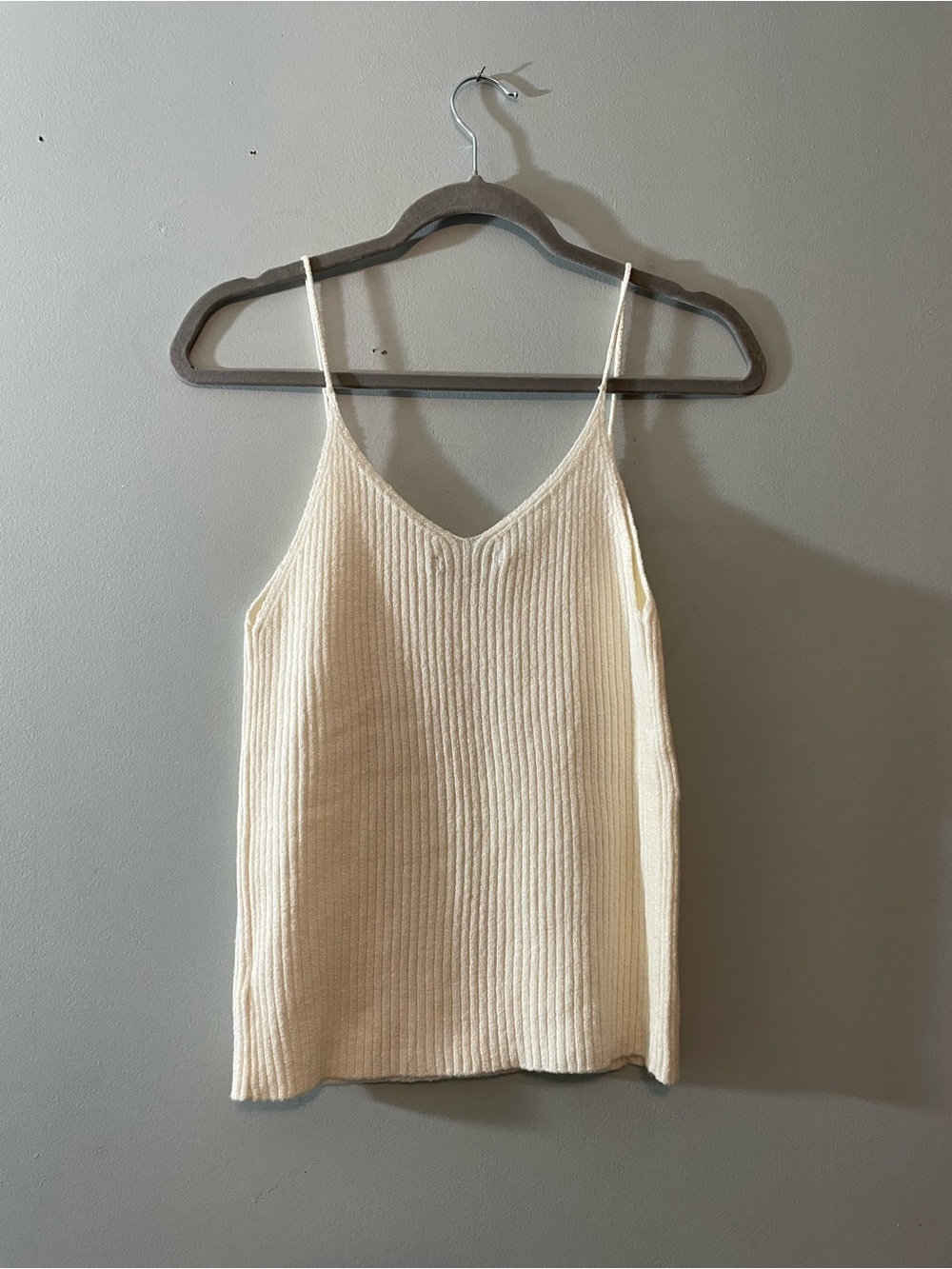 American Eagle Outfitters Ribbed Strappy V-Neck Tank Top - Cream - Picture 5 of 5